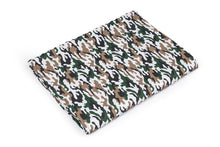 Carica l&#39;immagine nel visualizzatore di Gallery, MILITARY CAMOUFLAGE MINKY WEIGHTED BLANKET