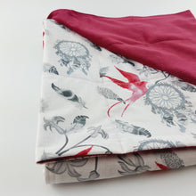 Carica l&#39;immagine nel visualizzatore di Gallery, DREAMCATCHERS MINKY WEIGHTED BLANKET WITH CHERRY RED BACKING