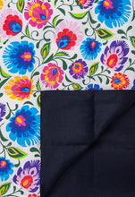 Carica l&#39;immagine nel visualizzatore di Gallery, folk cotton weighted blanket made with navy blue cotton by sensory owl